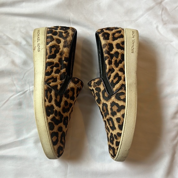 Michael Kors Kyle Cheetah Print Calf Hair Slip-ons | Size 10 - Picture 5 of 9